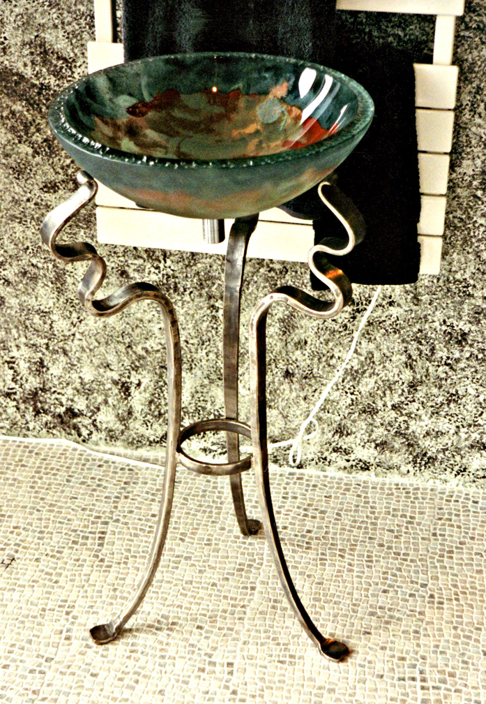 Art Nouveau Tripod Basin Stand